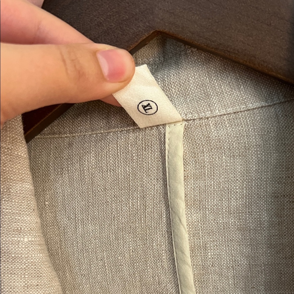 Linen Relaxed Fit Boyfriend Blazer - Picture 3 of 6